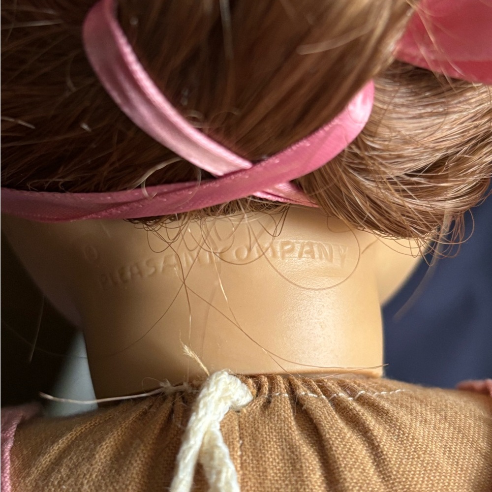 Felicity- American Girl Doll Pleasant Company with Clothing Collection - Picture 2 of 16